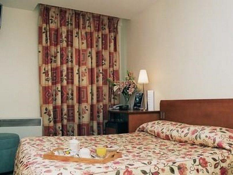Hotel Le Montana Paris Extérieur photo